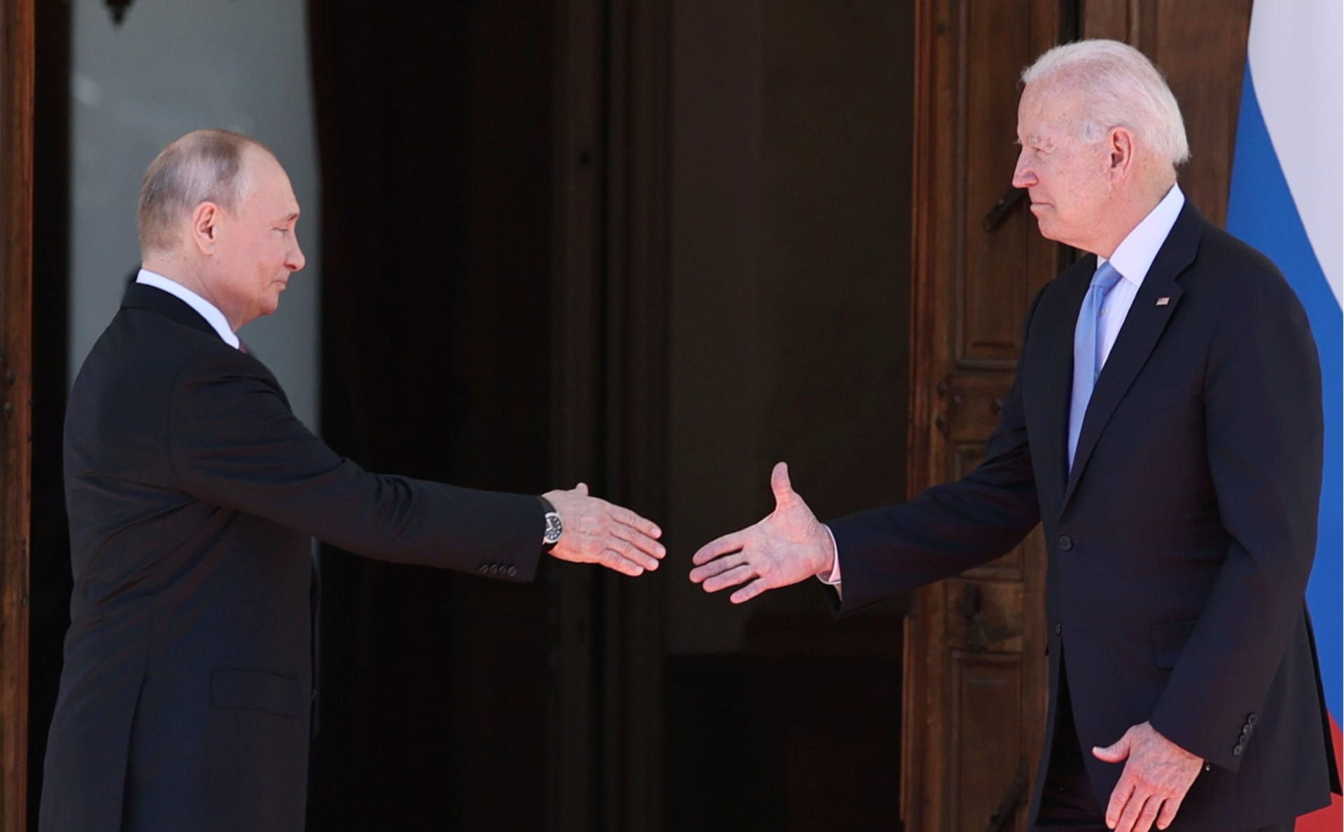Путин и Байден 7 декабря проведут переговоры в формате видеозвонка