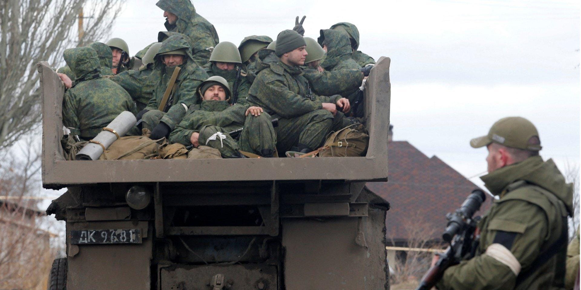 «Заставлять украинцев воевать против своей страны — военное преступление». Как идет принудительная мобилизация на оккупированных территориях