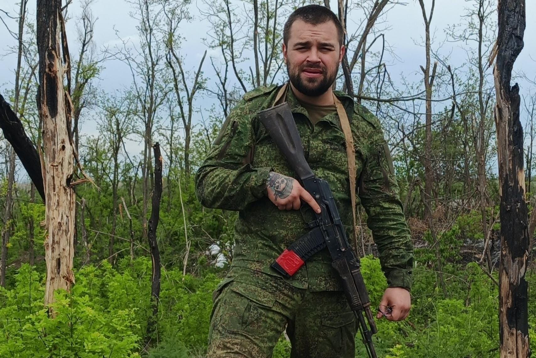 Команда Z-блогера Егора Гузенко сообщила о его задержании военной полицией. Ранее он публично обвинил Путина во лжи